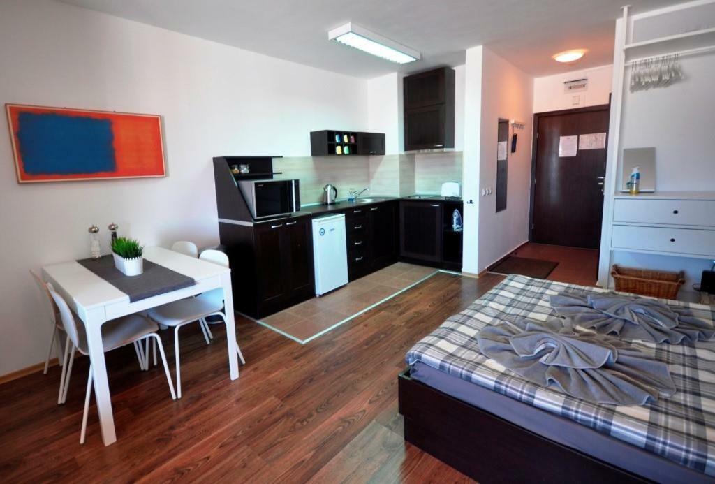 Apartman U Kompleksu Royal Towers Bansko Exterior foto